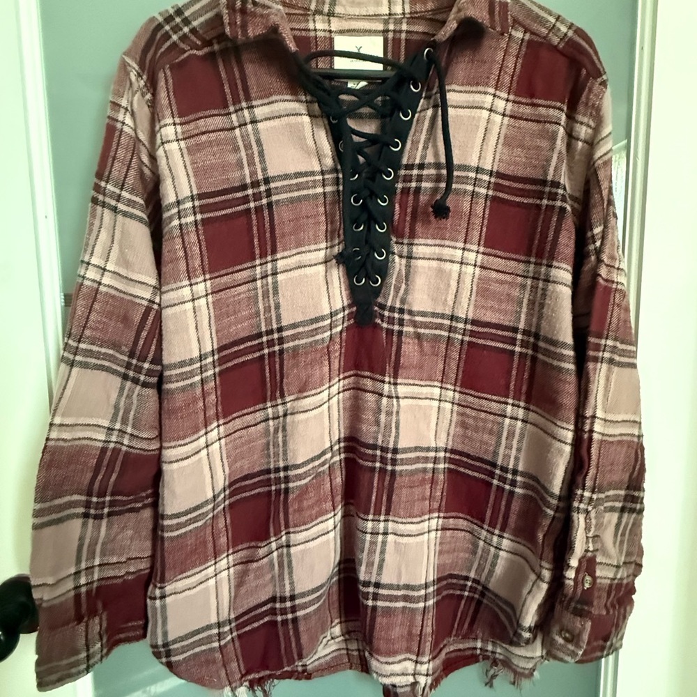 American Eagle Outfitters Burgundy and Beige Plaid Shirt